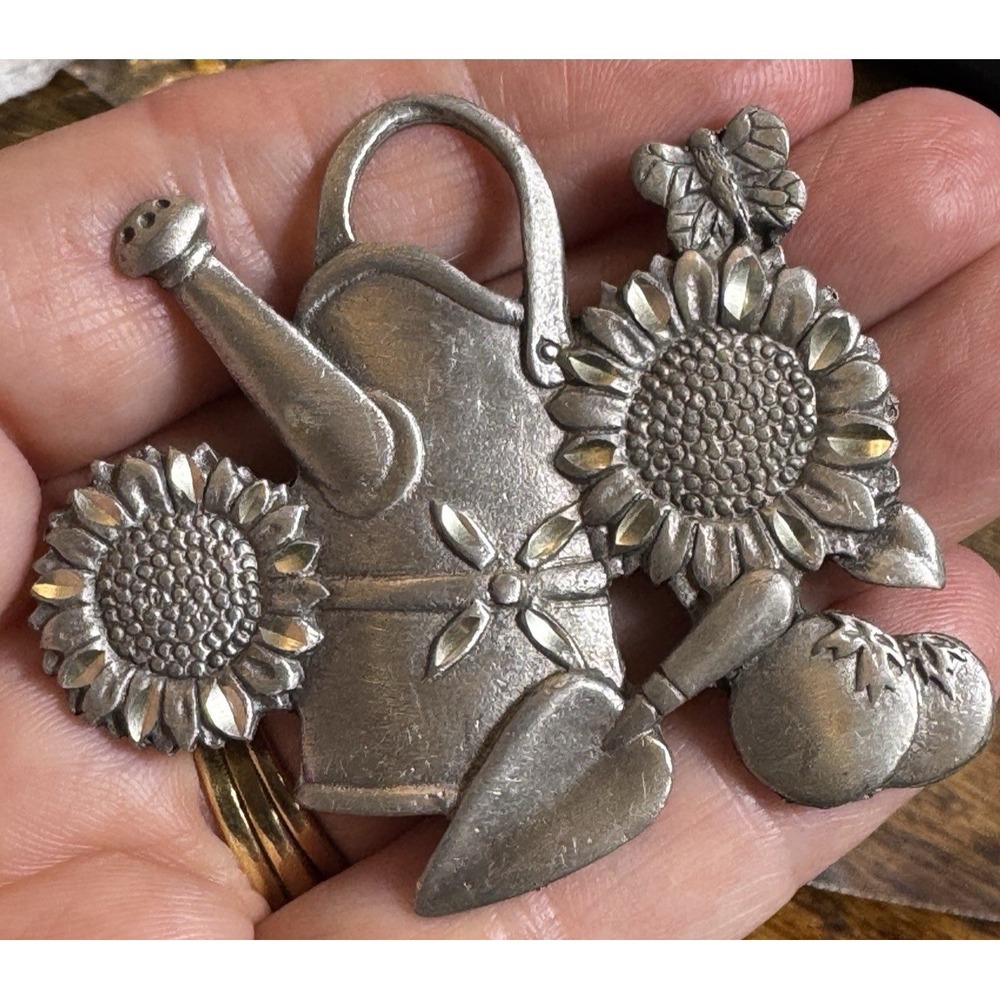 Spoontiques Pewter Garden Brooch Watering Can Sunflowers Trowel USA 4188 Vintage